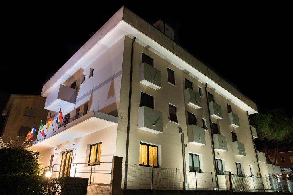 Albergo Ridente Lido di Jesolo Ngoại thất bức ảnh